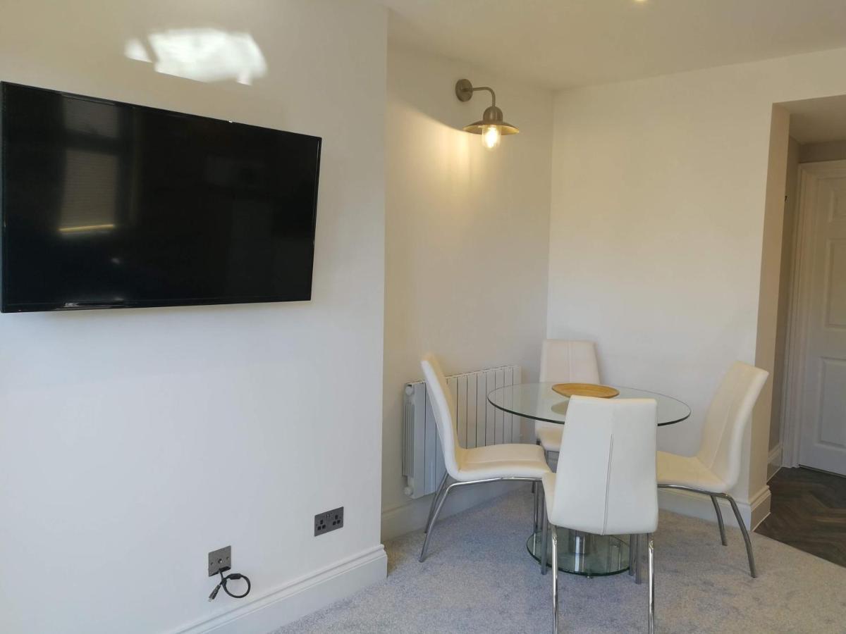בריסטול Derby Den By Cliftonvalley Apartments מראה חיצוני תמונה